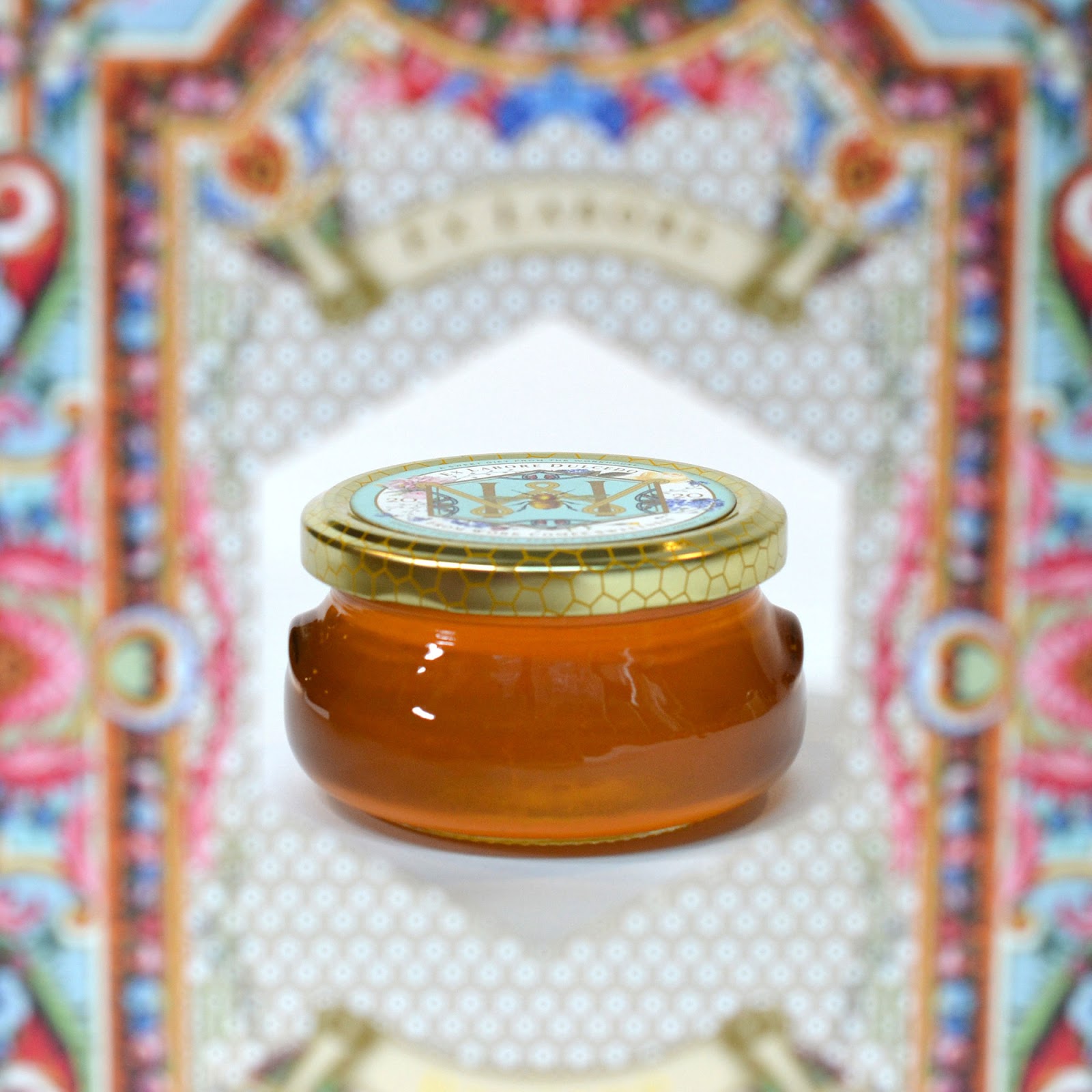 高端精美的蜂蜜礼盒包装设计(图3)