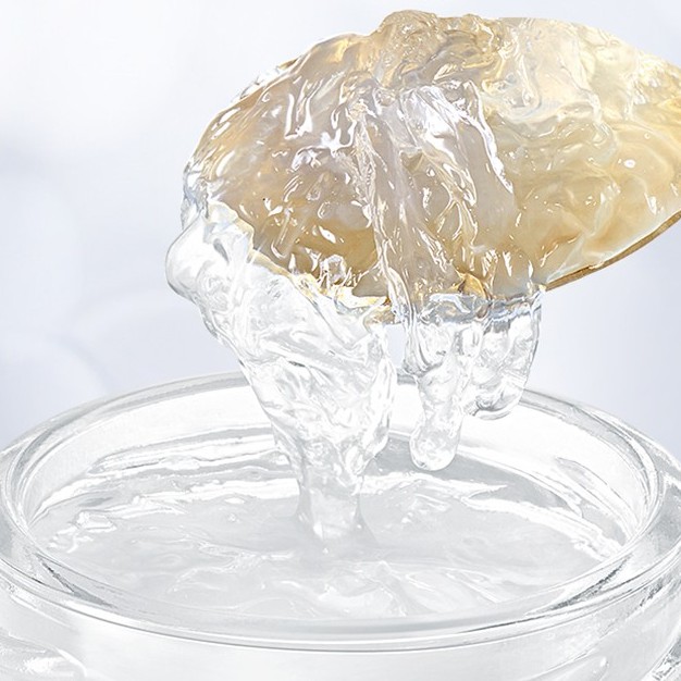 燕之屋 无糖款 鲜炖燕窝 70g*3瓶保健产品包装创意设计欣赏(图2)