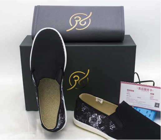 四喜作品：一双有历史有文化的丝瓜络鞋，是怎么做成的？(图6)